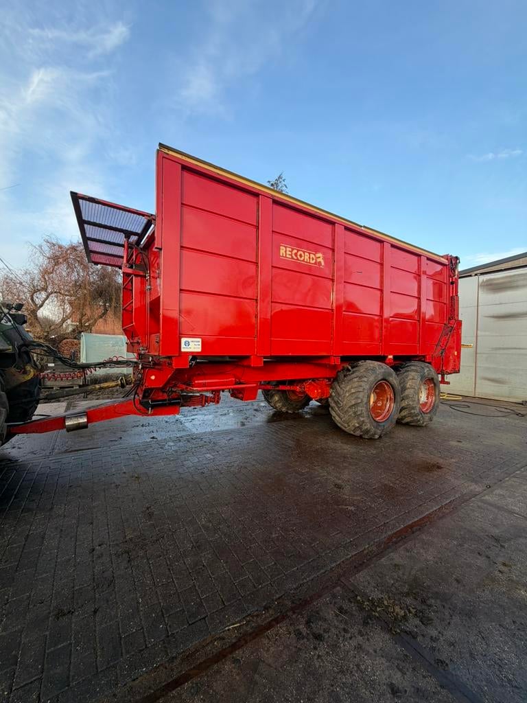 Silagewagen record, Enlèvement