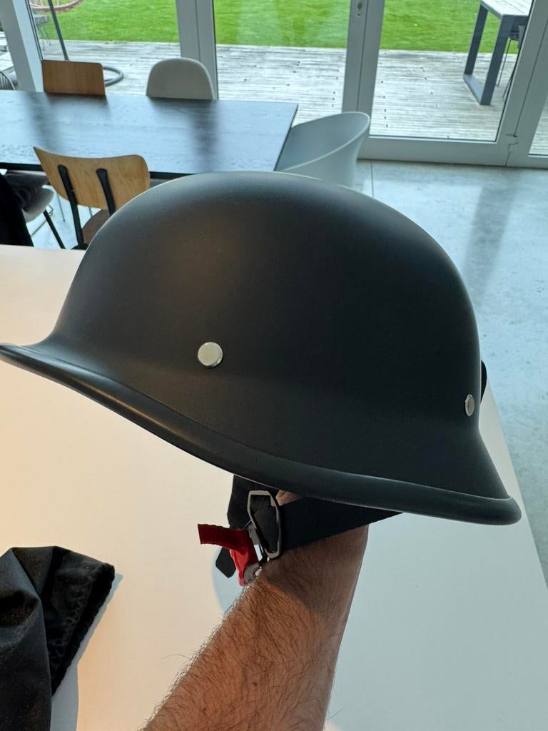 Duitse mororhelm met keuring, Ophalen, Nieuw zonder kaartje, L
