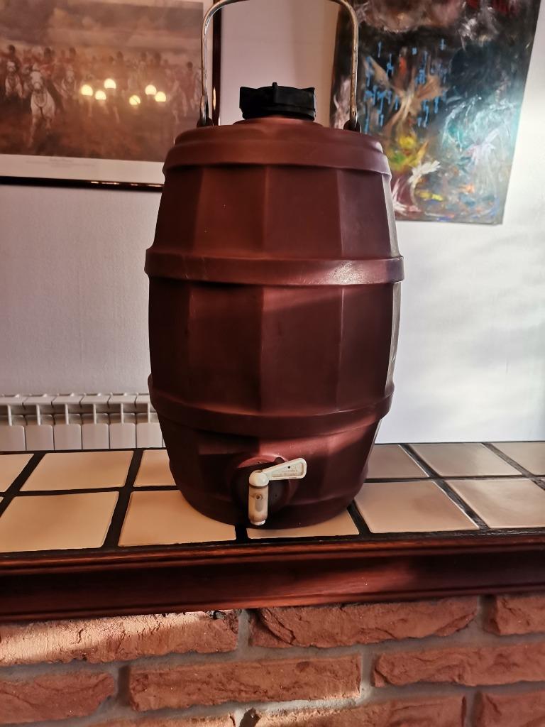 tonneau en plastique 11 litre pour vin à poser ou suspendre, Enlèvement ou Envoi, Comme neuf, France, Autres types