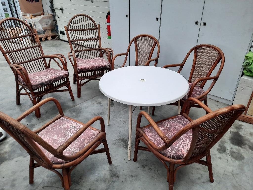 chaises en rotin, Enlèvement, Comme neuf, Osier ou Rotin, Cinq, Six Chaises ou plus