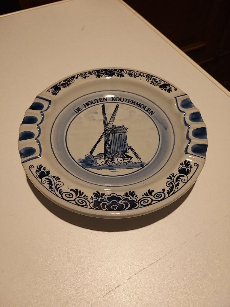 Schaal Delfts blauw, Ophalen