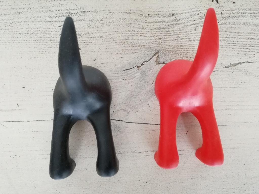 BÄSTIS kapstokhaak, zwart en rood, IKEA, Huis en Inrichting, Woonaccessoires | Kapstokken, Kunststof, Wandhaken, Ophalen of Verzenden
