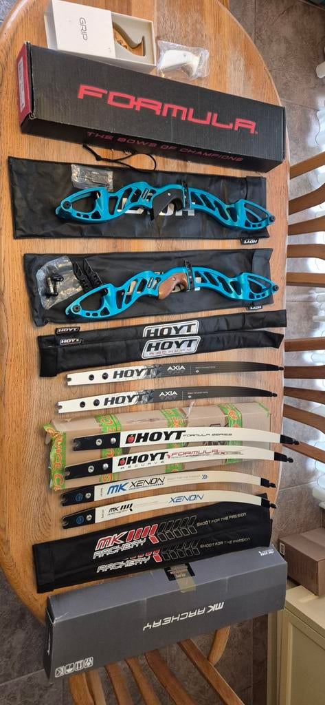 Hoyt formula bogen, Enlèvement ou Envoi, Comme neuf, Arc recurve