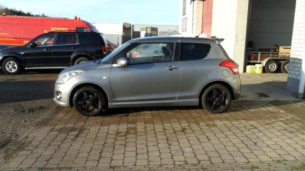 Suzuki Swift Sport, Autos, 100 kW, Achat, 1586 cm³, Entreprise