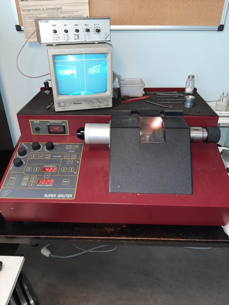 snijmachine voor diamanten, Ophalen, Gebruikt