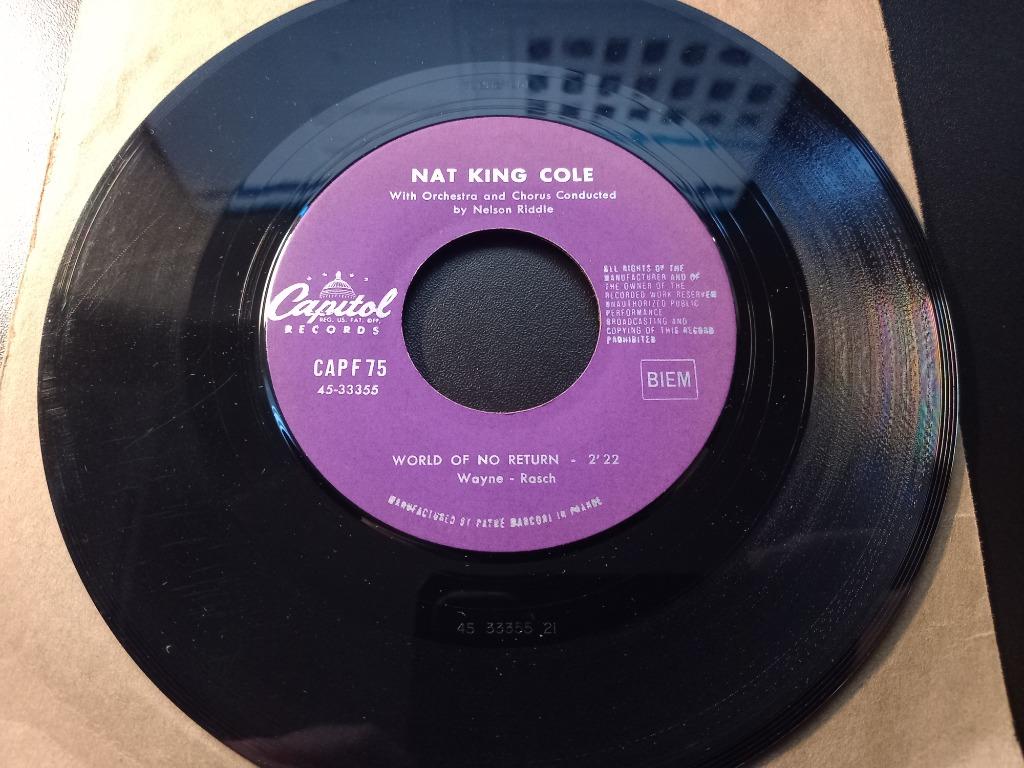 Nat King Cole – World Of No Return / He Who Hestitage '7, Ophalen of Verzenden, Zo goed als nieuw, 7 inch, Jazz en Blues