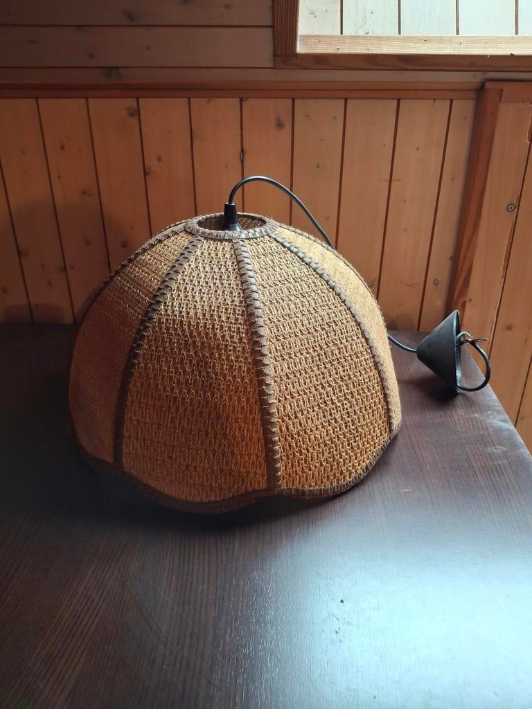 Hanglamp in riet, Ophalen