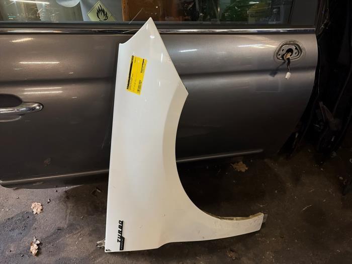 Aile avant droite d'un Mercedes B-Klasse (650), 3 mois de garantie, Utilisé, -, -