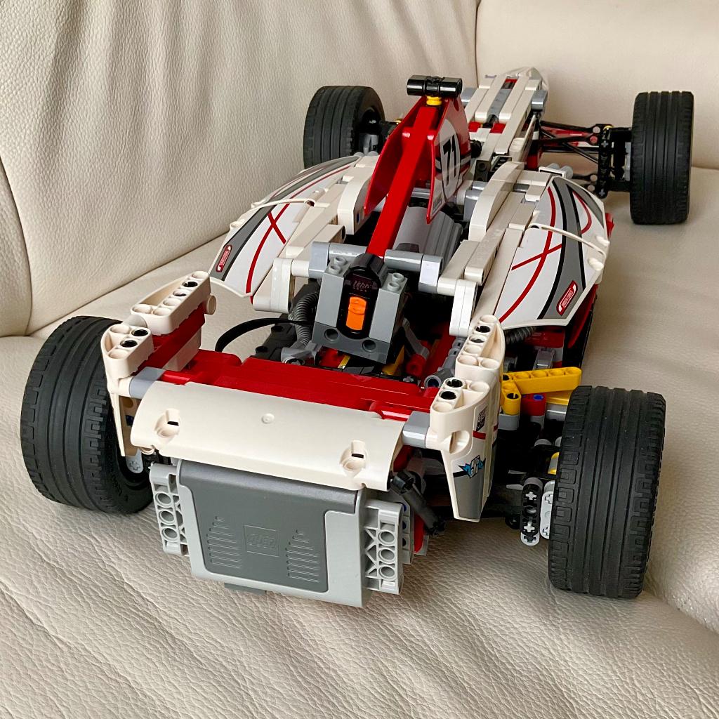 Lego 42000, F1 GP Racer, avec le set de motos électriques, Enfants & Bébés, Jouets | Duplo & Lego, Utilisé, Lego, Enlèvement ou Envoi