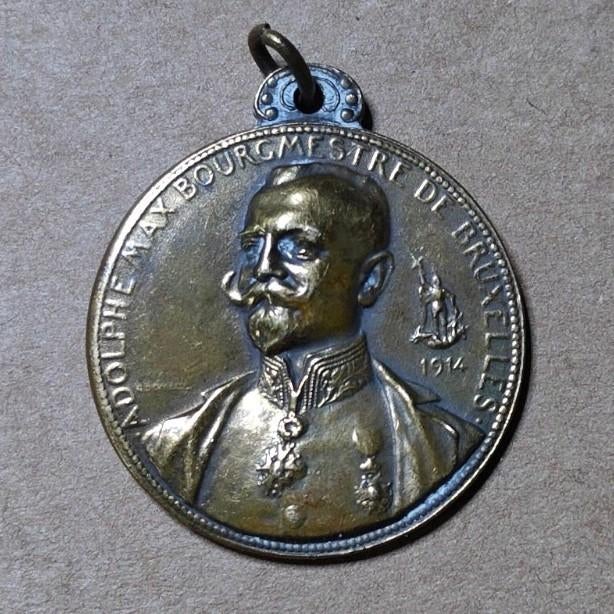 WWI 1914 Belgische Heldenmedaille Adolphe Max Brussel 28 mm, Ophalen of Verzenden, Brons