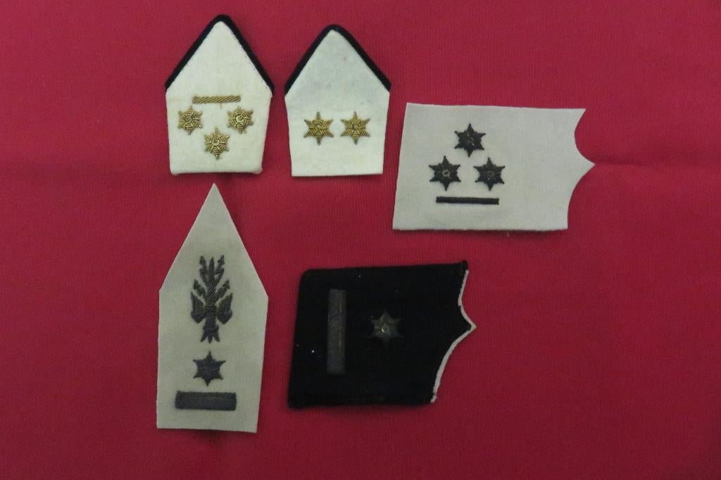 Lot cols Lanciers, Collections, Objets militaires | Général, Enlèvement ou Envoi, Armée de terre, Emblème ou Badge