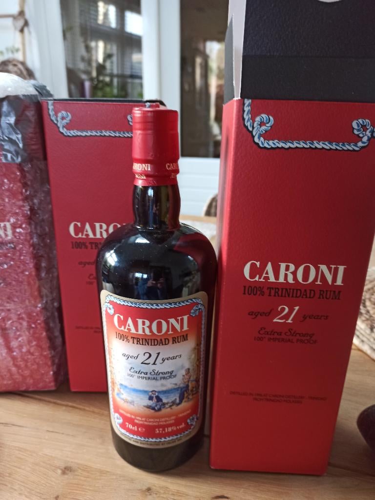 Caroni rum 21 jaar oud, Enlèvement ou Envoi, Neuf