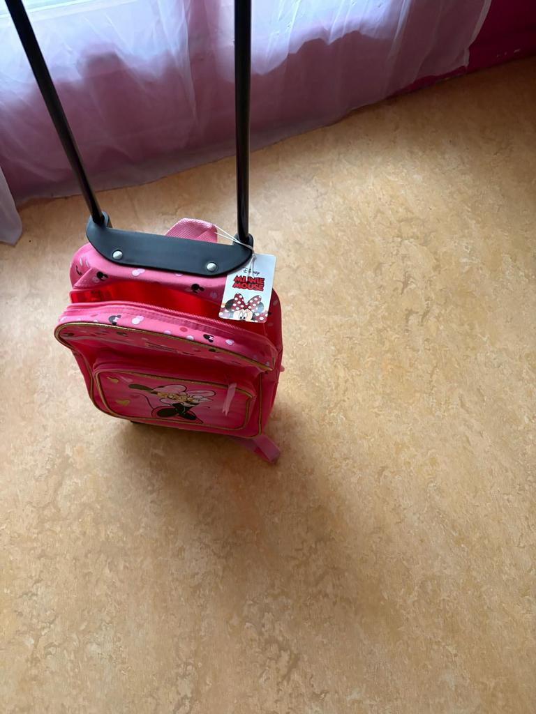 Cartable a roulette neuf minnie, Enlèvement, Comme neuf