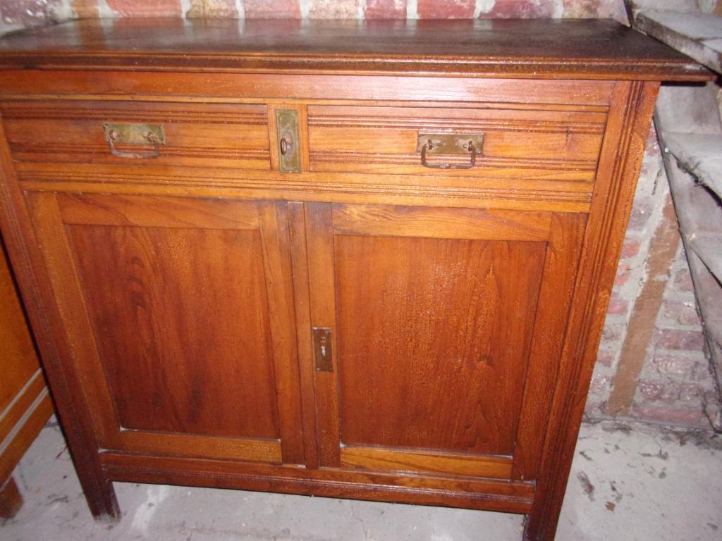 ancienne armoire à relooker  URGENT  URGENT, Maison & Meubles, Armoires | Autre, Utilisé, Enlèvement