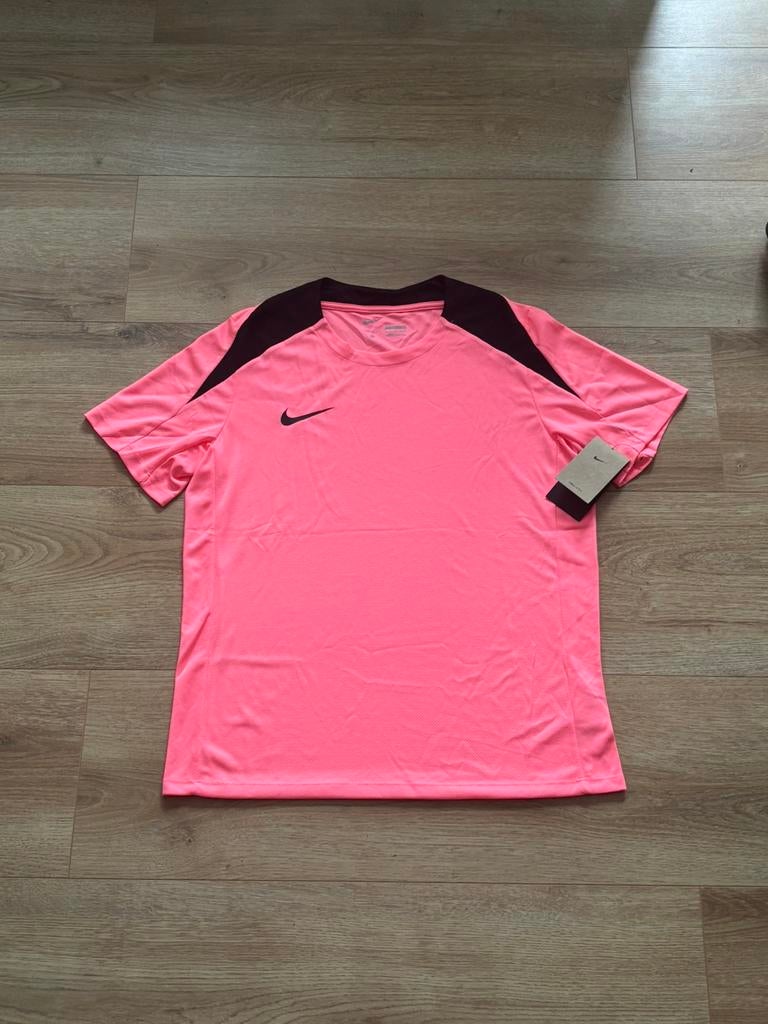 T-shirt Nike rose, Taille L, Enlèvement ou Envoi, Neuf, Maillot