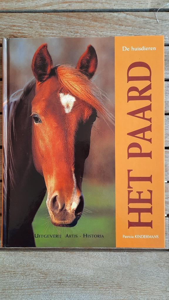 Paarden encyclopedie, Enlèvement, Neuf, Chevaux ou Poneys, Artis historia