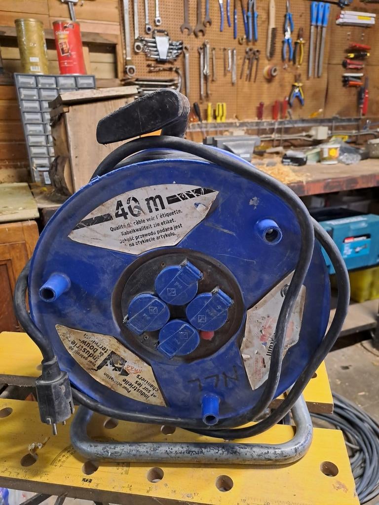 Verlengkabel 40lm, Doe-het-zelf en Bouw, Ophalen