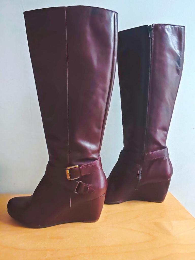 Bottes en cuir hautes bordeaux à talon compensés, Enlèvement ou Envoi, Comme neuf