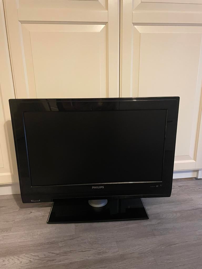 Philips breedbeeld flat TV, Audio, Tv en Foto, Televisies, Ophalen, Philips, Zo goed als nieuw, 60 tot 80 cm