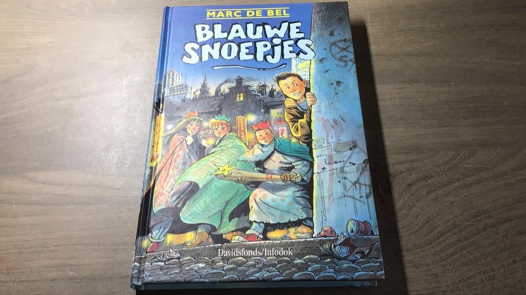 Marc de Bel - Blauwe snoepjes(x5), Boeken, Ophalen of Verzenden, Zo goed als nieuw, Marc de Bel, Fictie algemeen