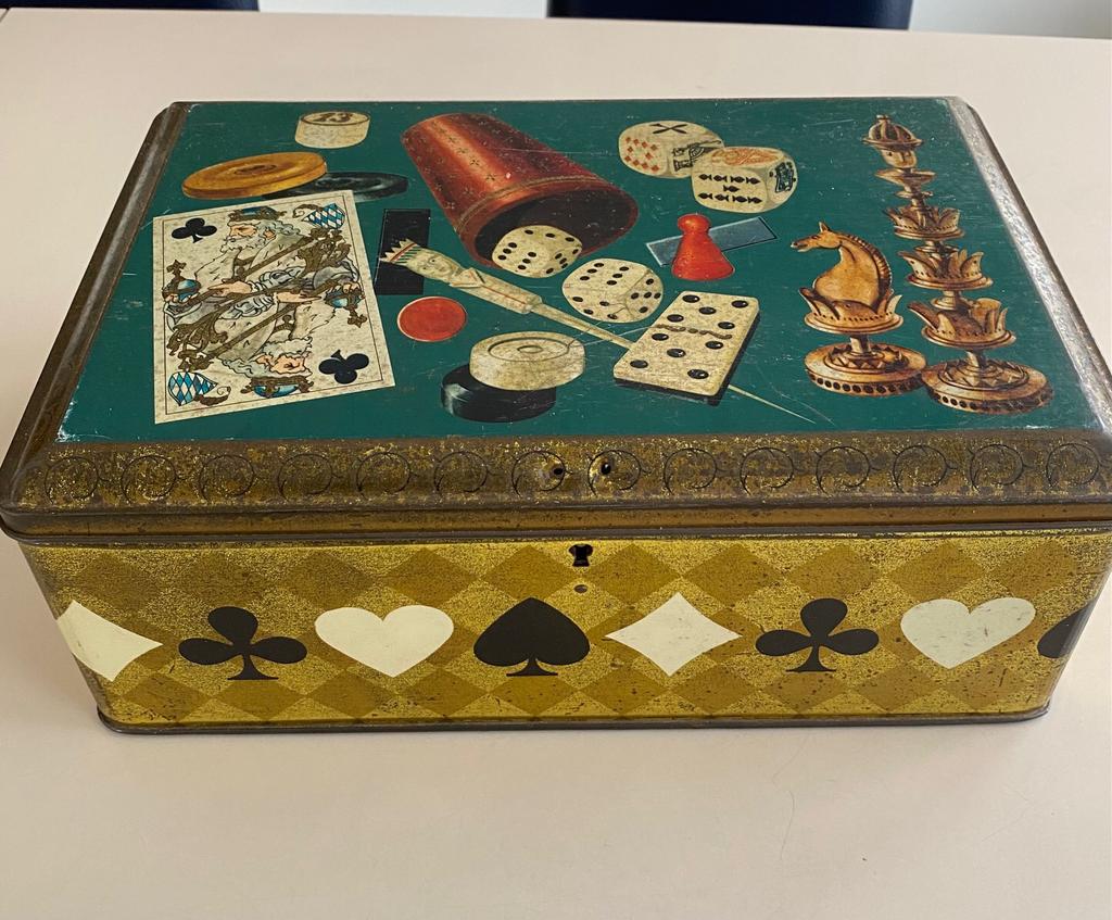 Mooie blikken opbergdoos met gezelschapsspellen print, Ophalen, Gebruikt