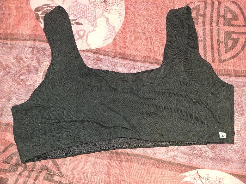Soutien-gorge noir Decathlon XL, Taille 46/48 (XL) ou plus grande, Enlèvement ou Envoi, Comme neuf, Fitness ou Aérobic