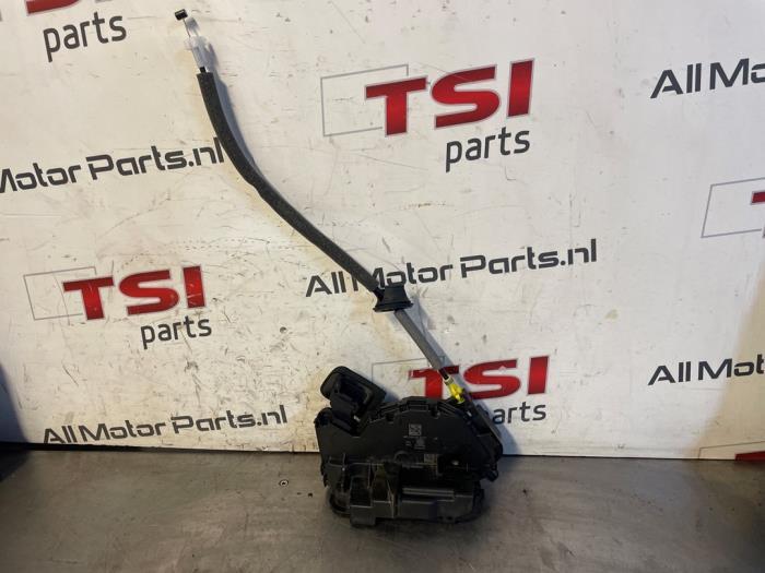 Deurslot Mechaniek 4Deurs rechts-voor van een Audi A3, Gebruikt, -, -, -