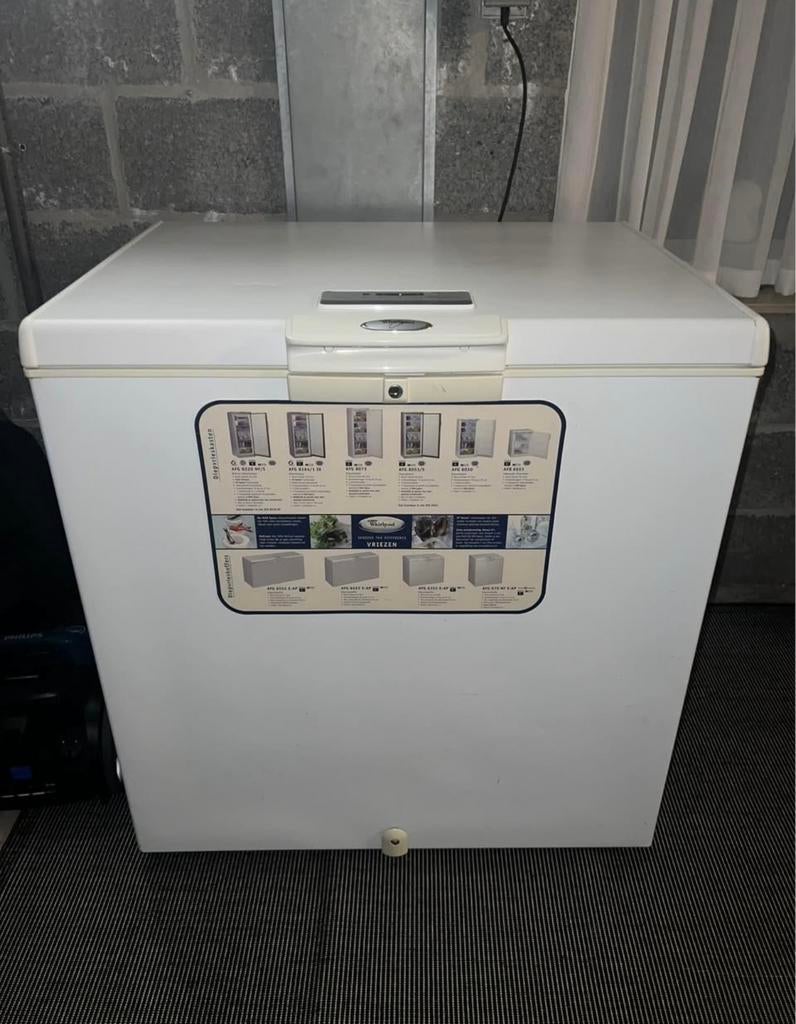 Diepvries Whirlpool H87xB81xD65 (met gebruikssporen), Ophalen, Gebruikt, Energieklasse A of zuiniger