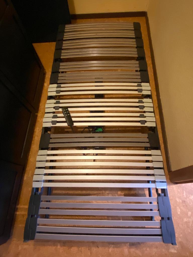 Sommier électrique et matelas déhoussable 1 personne, Enlèvement, Utilisé, Une personne, Sommier