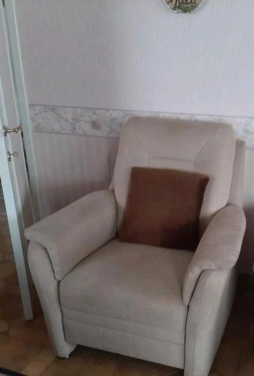 1 siège en tissu beige, Enlèvement, Utilisé, Tissus