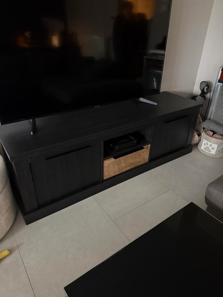 Tv kast, Ophalen, Zo goed als nieuw