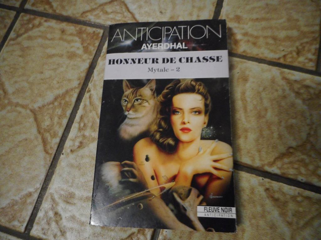 Honneur de chasse, mytale 2 de Ayerdhal, Ophalen of Verzenden, Gelezen