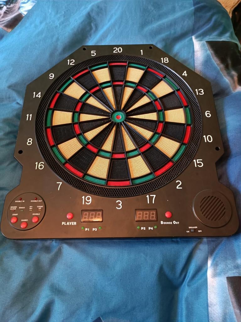 Electronische darts met adapter, Sport en Fitness, Darts, Ophalen, Gebruikt