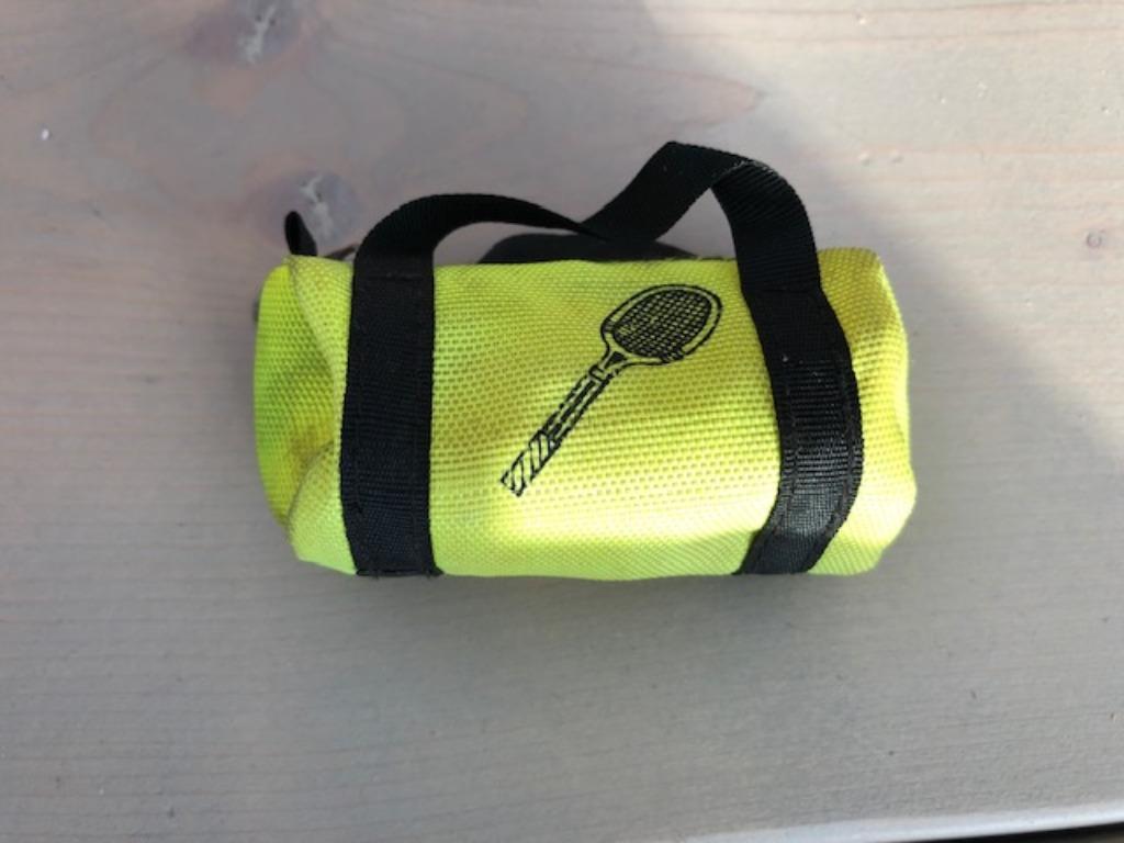 sac de tennis porte-clés, Sports & Fitness, Tennis, Enlèvement, Comme neuf, Autres types