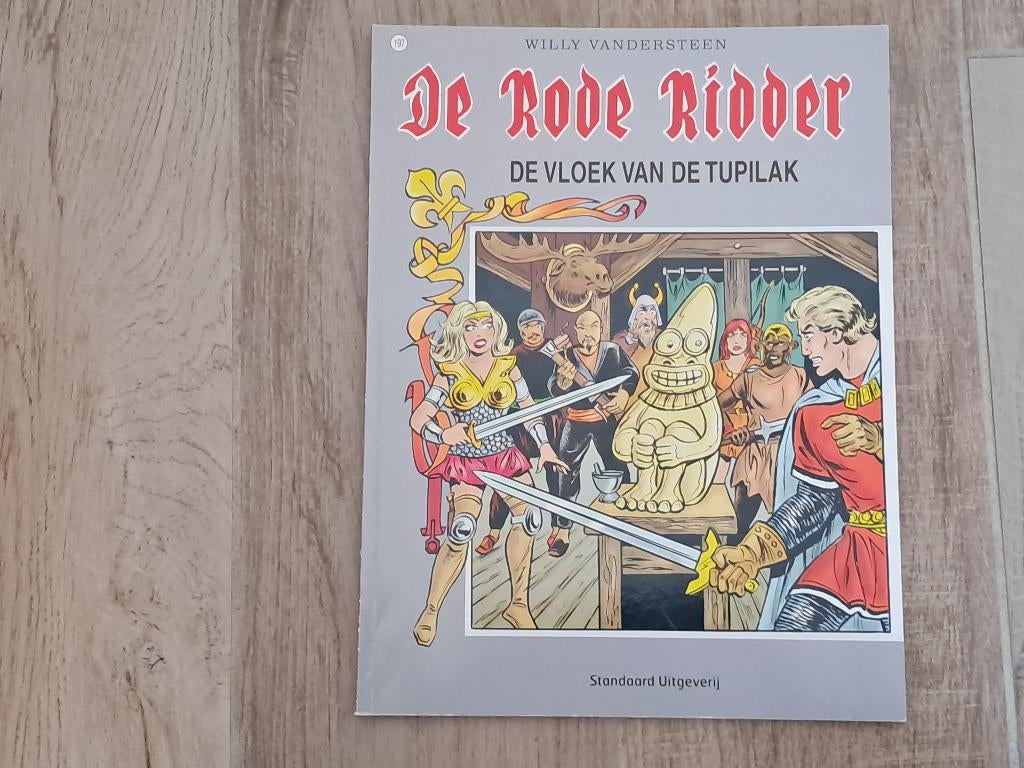 DE  RODE RIDDER " DE VLOEK VAN DE TUPILAK", Boeken, Willy Vandersteen, Eén stripboek, Ophalen of Verzenden, Zo goed als nieuw