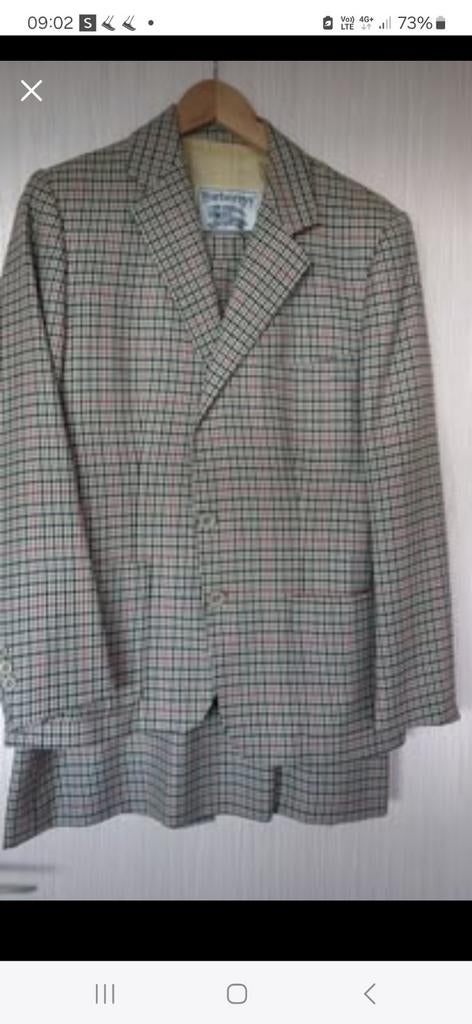 Tailleur vintage Burberry's, Comme neuf