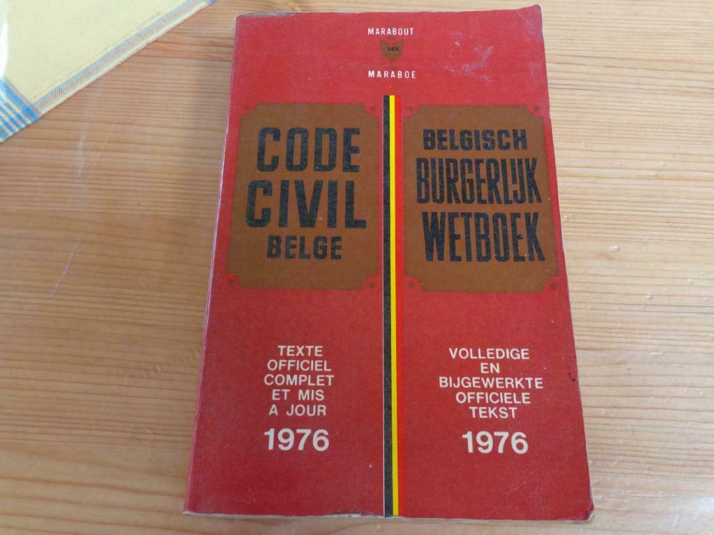 belgisch burgerlijk wetboek 1976, Antiek en Kunst, Ophalen of Verzenden