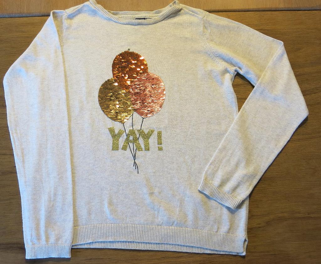 Pull à sequins, 12 ans (152), état neuf, Enlèvement ou Envoi, Pull ou Veste, KIABI, Comme neuf