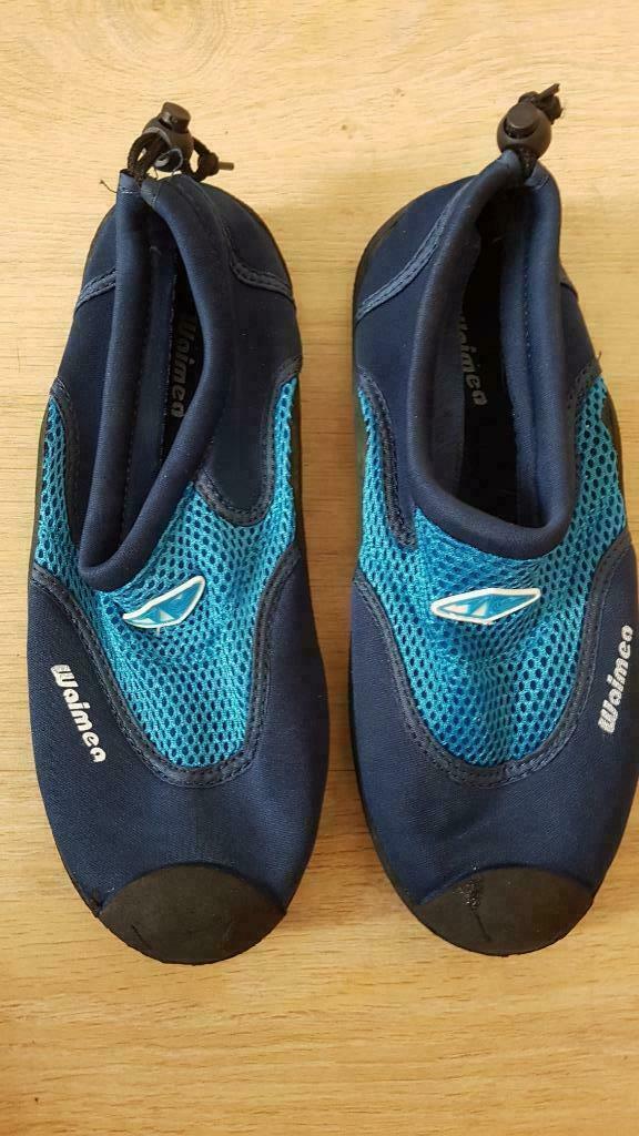watersloffen 39 en 46, Kleding | Dames, Schoenen, Blauw, Overige typen, Ophalen of Verzenden, Gedragen