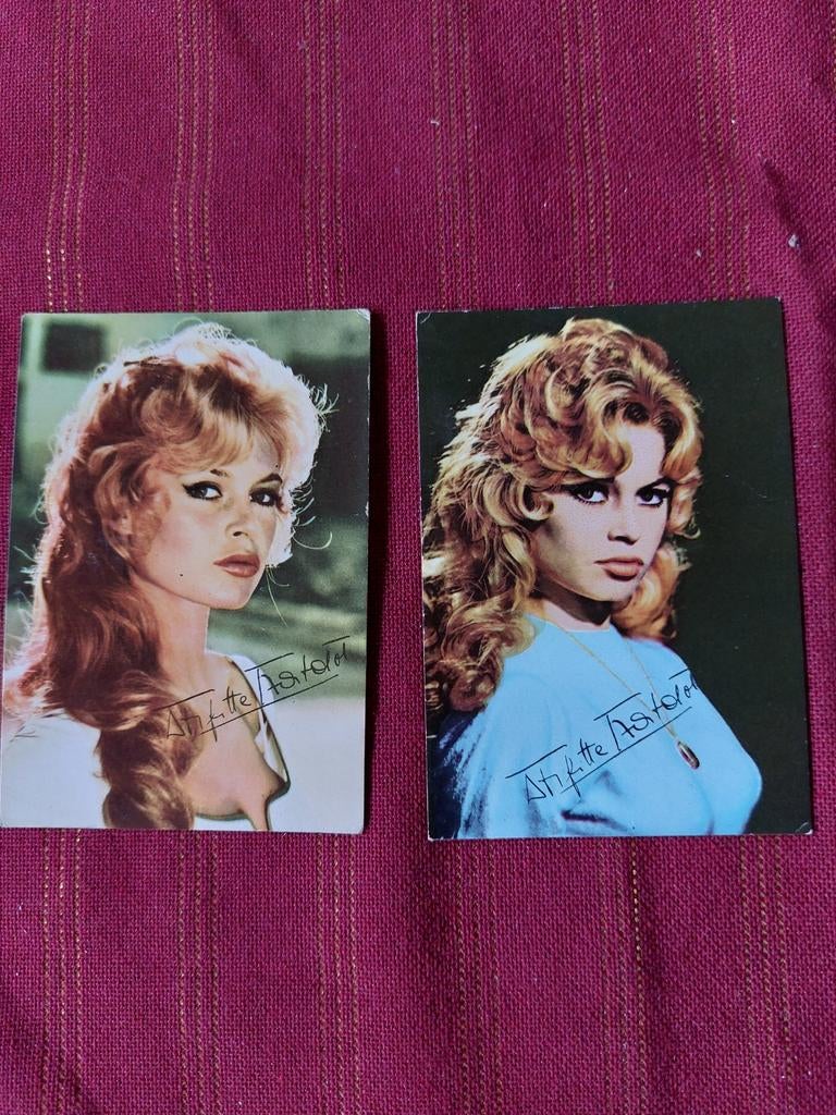 Kaartjes  Brigitte bardot, Ophalen