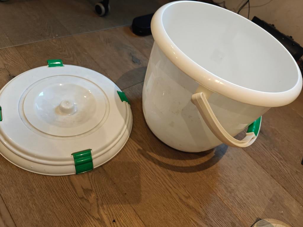 TotsBots luier emmer met wasnet, Kinderen en Baby's, Ophalen of Verzenden