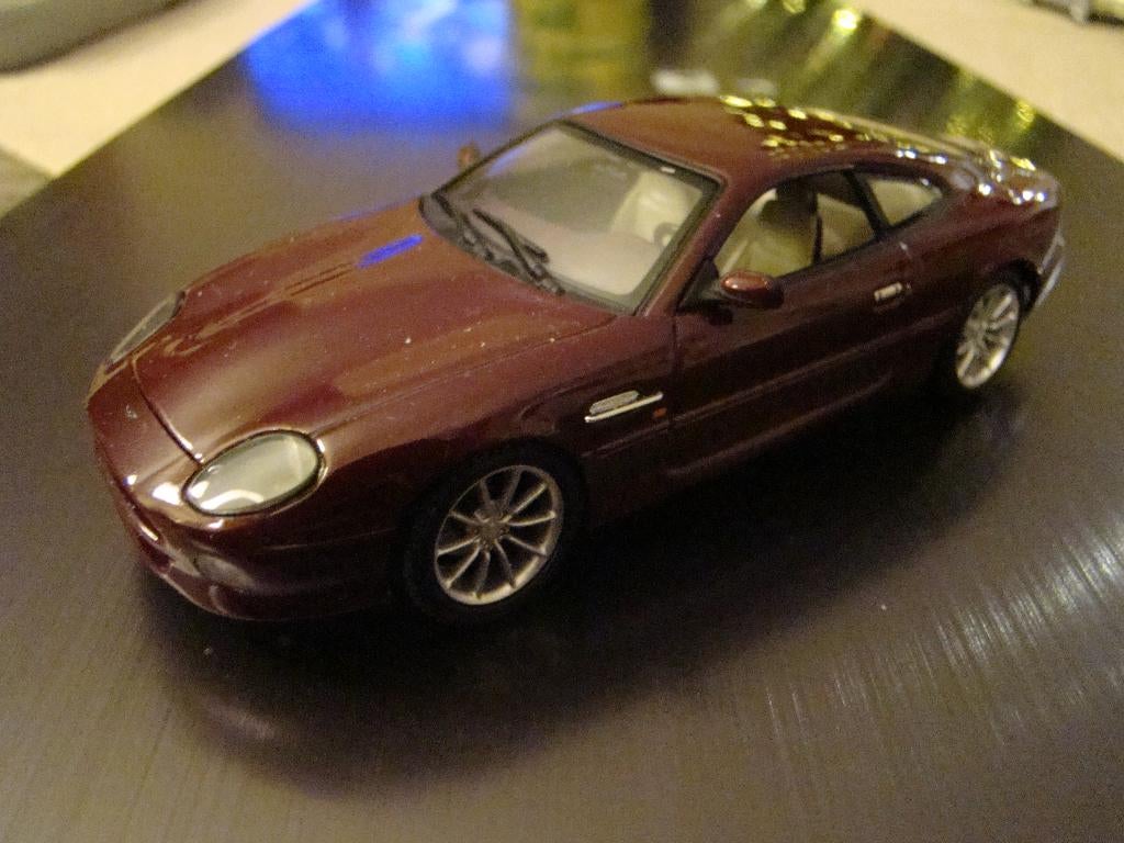 Auto miniaturen 1/43, Hobby en Vrije tijd, Modelauto's | 1:43, Ophalen of Verzenden, Gebruikt, Auto, Overige merken