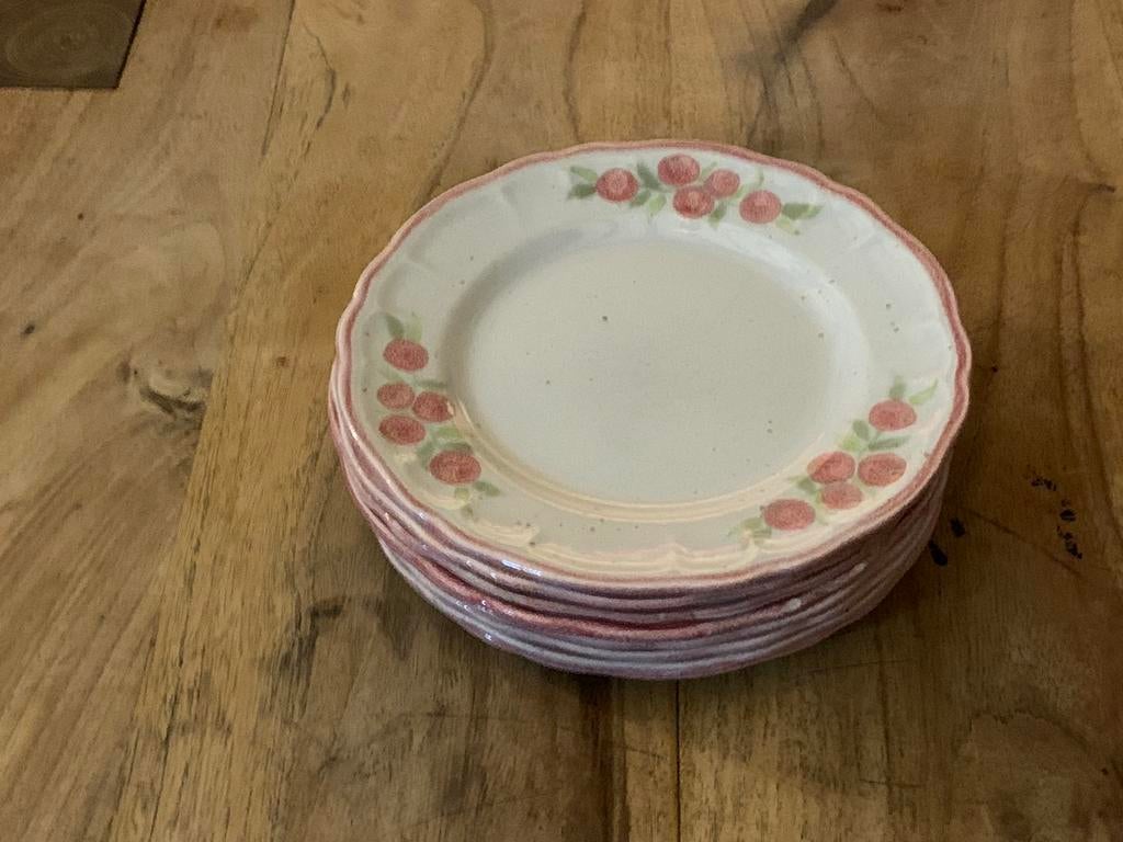 Assiettes rustiques 22cm, Enlèvement, Comme neuf