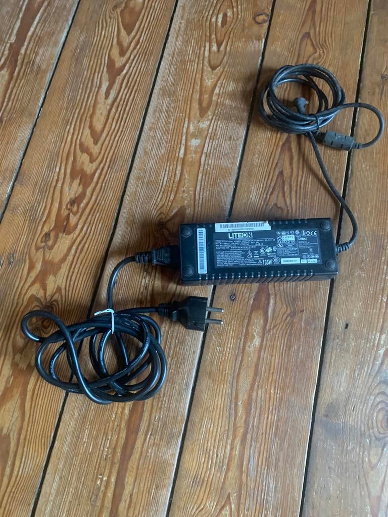 Chargeur ordinateur portable Liteon 19V 7.1A 135W, Enlèvement ou Envoi
