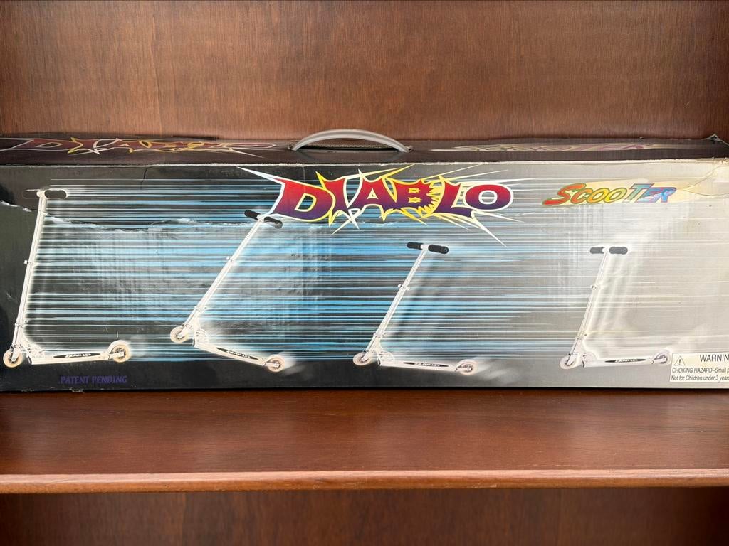 Nouveau scooter de Diablo Scooter., Vélos & Vélomoteurs, Trottinettes, Enlèvement, Neuf, Step simple, Diablo Scooter