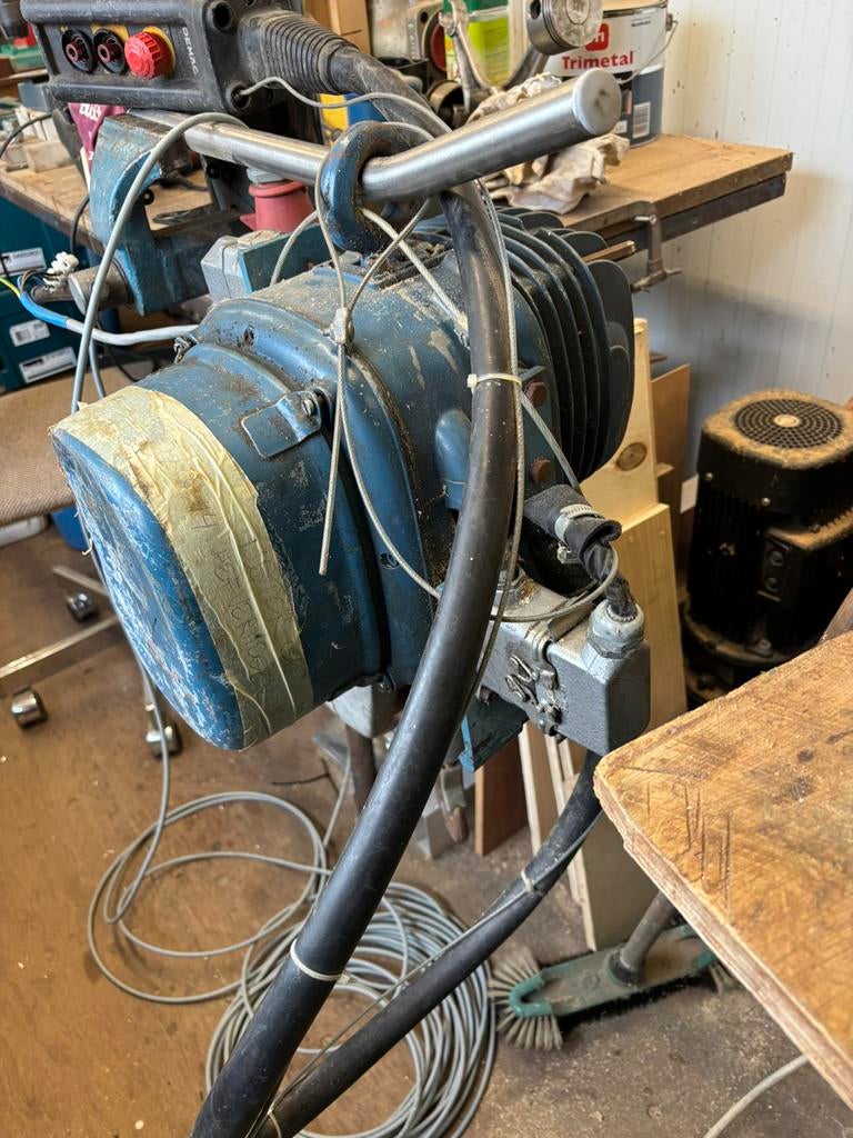 Kettingtakel, Enlèvement, Utilisé, Électrique