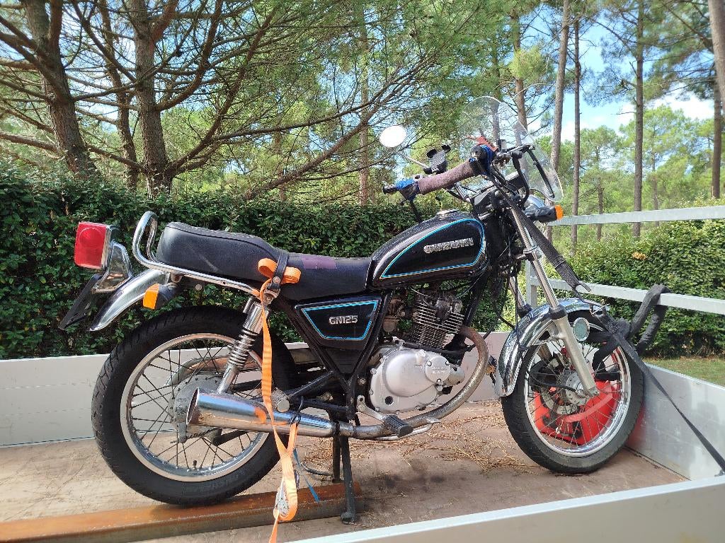 !!! Echange Oldtimer Suzuki GN125 de 1987, Chopper, Particulier, Permis Moto A2 minimum, 1 cylindre