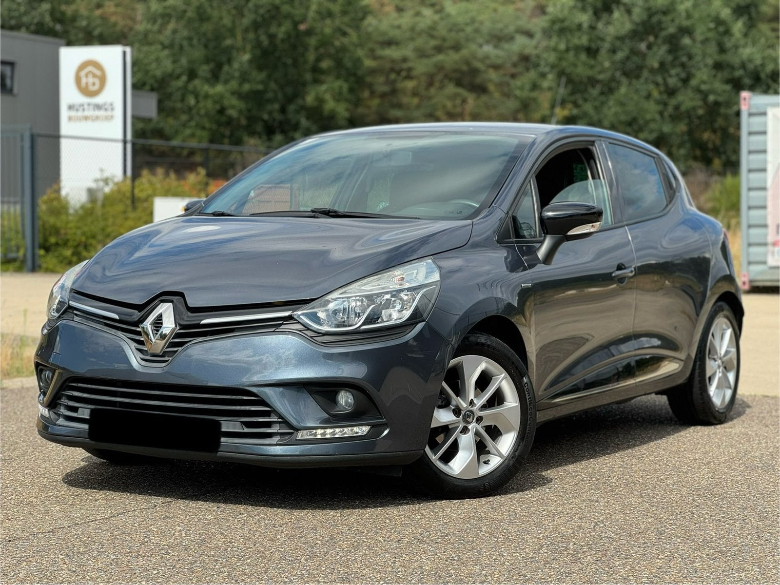 Renault Clio 1.2i benzine Limited uitvoering Euro 6b, Autos, Renault, Achat, Euro 6, Boîte manuelle, Particulier