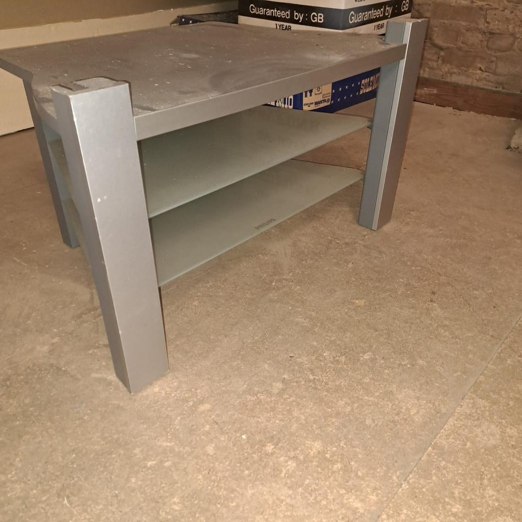 Tv meubel, Ophalen