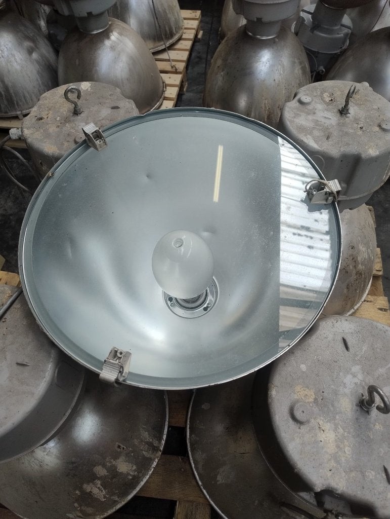 15 lampes industrielles SCHUCH, Autres culots, Suspension, Vintage, Source lumineuse incluse